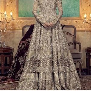 Meet your Posher, Nida